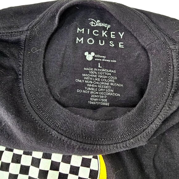 Disney Mickey Mouse Checkered Flag Outline on Black Graphic TShirt Unisex L NEW - Picture 3 of 4